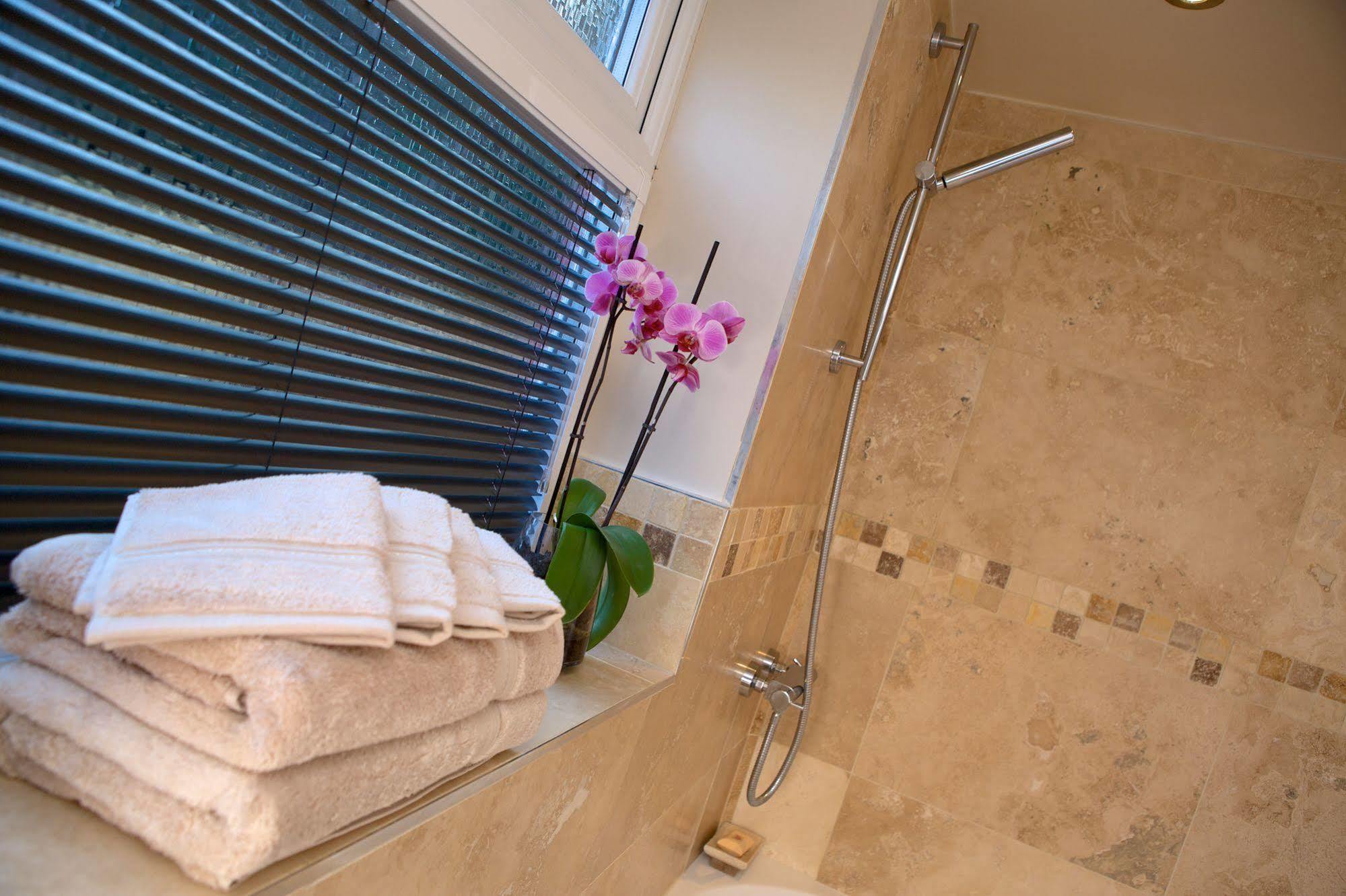 No. 82 B&B Stratford-upon-Avon Luaran gambar